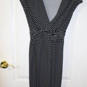 Polka dot motherhood dress SZ L